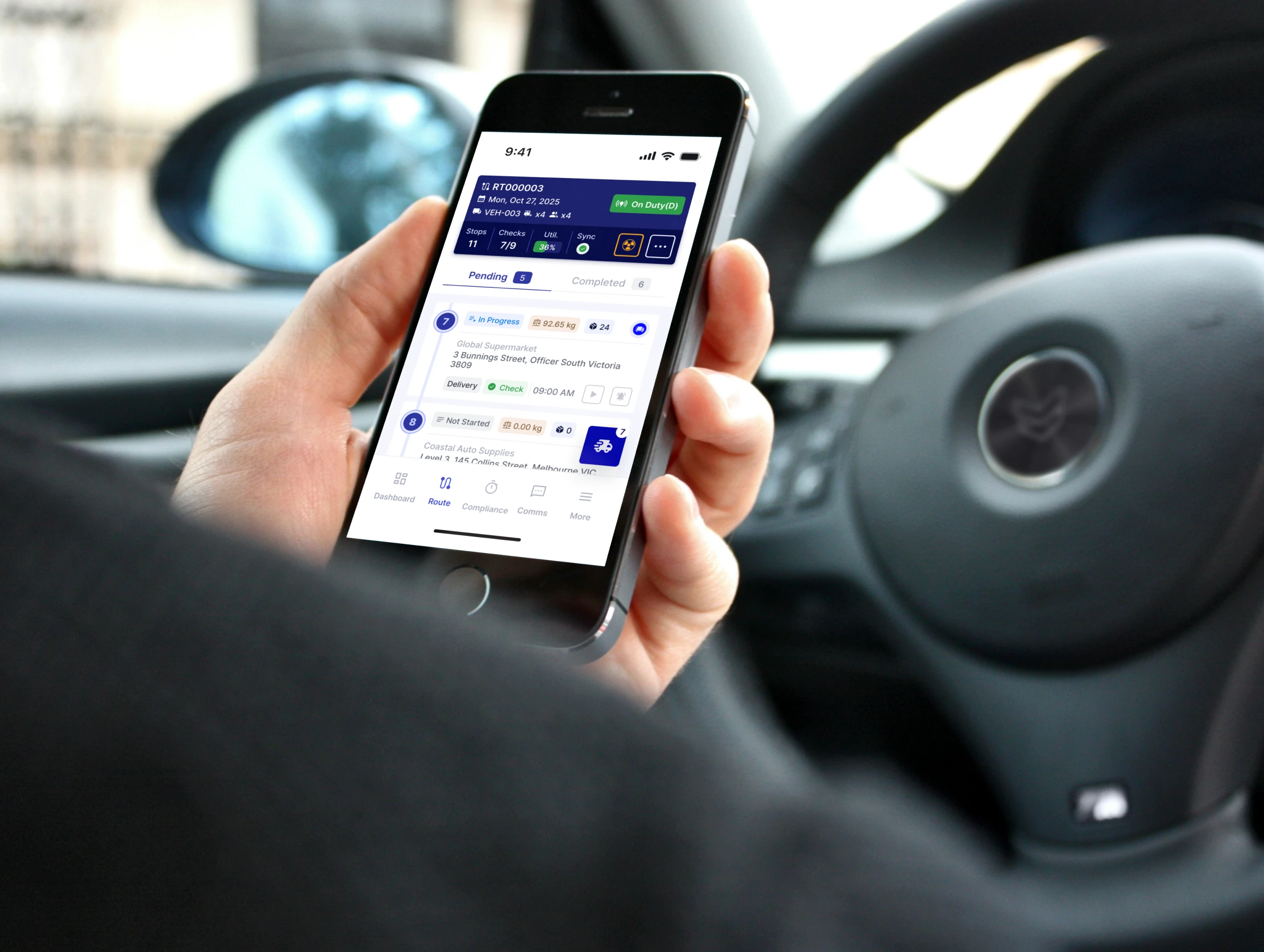Operator app showing planned delivery routes with check-in and warehouse details in RouteCTRL logistics system